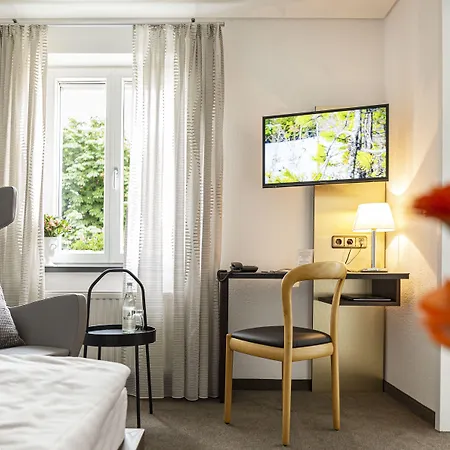 Dom Hotel